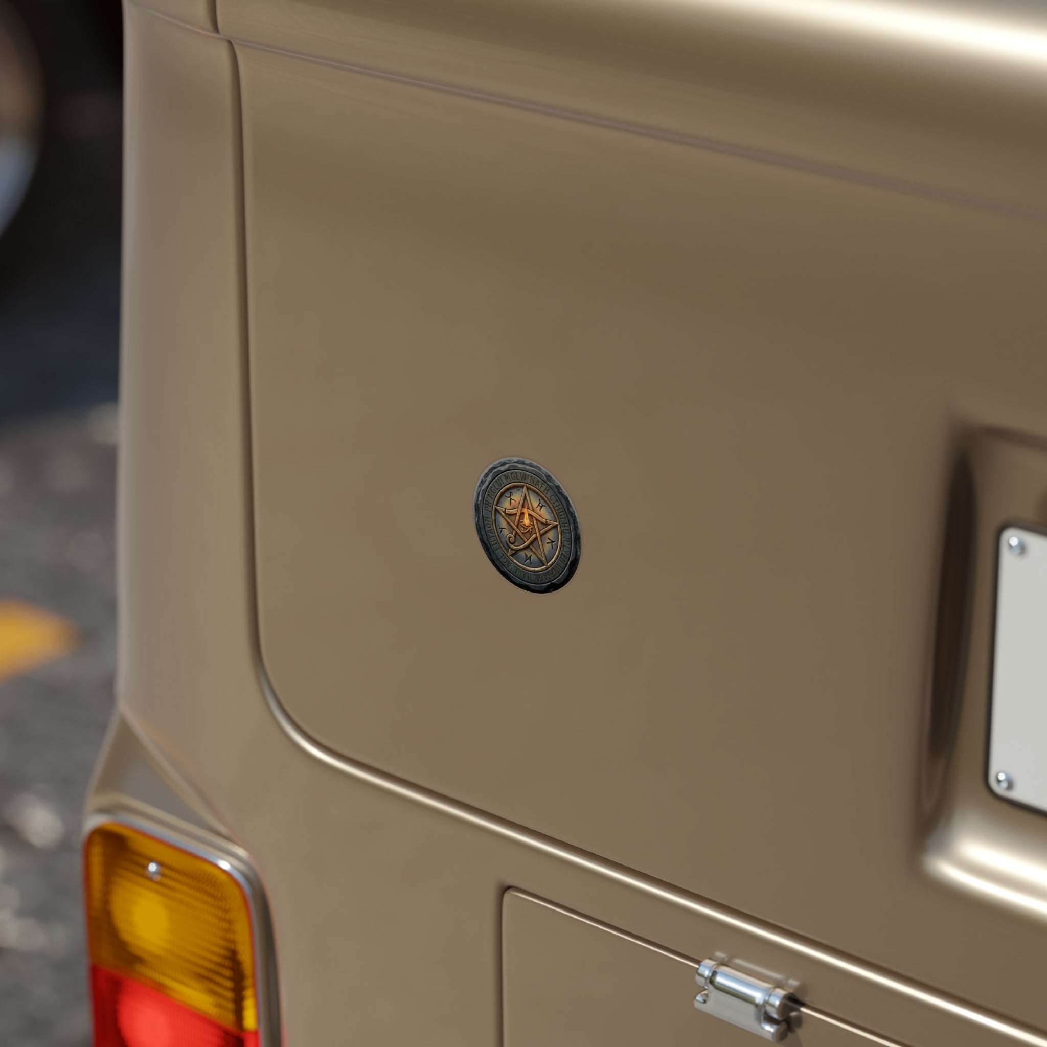 Elder Sign Outdoor Sticker — Lovecraft Weatherproof Round Decal